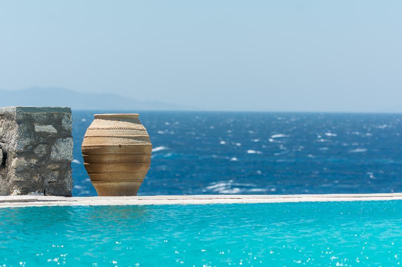 Capo Di Mykonos Resort Agios Ioannis Diakoftis Dış mekan fotoğraf